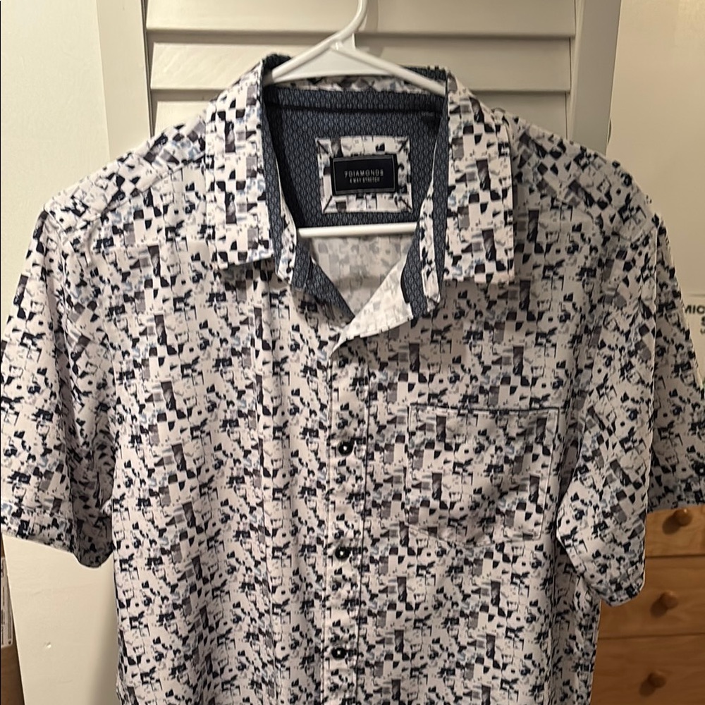 7 Diamonds Blue and White Casual Button Down Shirt